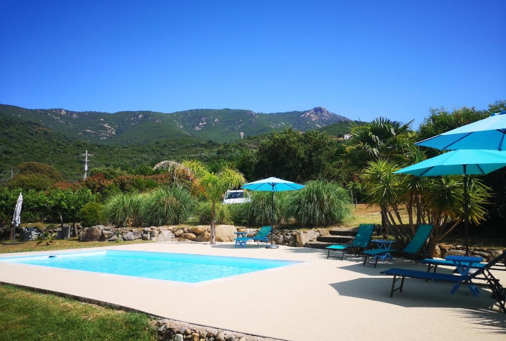 desjoyaux ajaccio piscine corse construction renovation liner membrane armee projet (93)