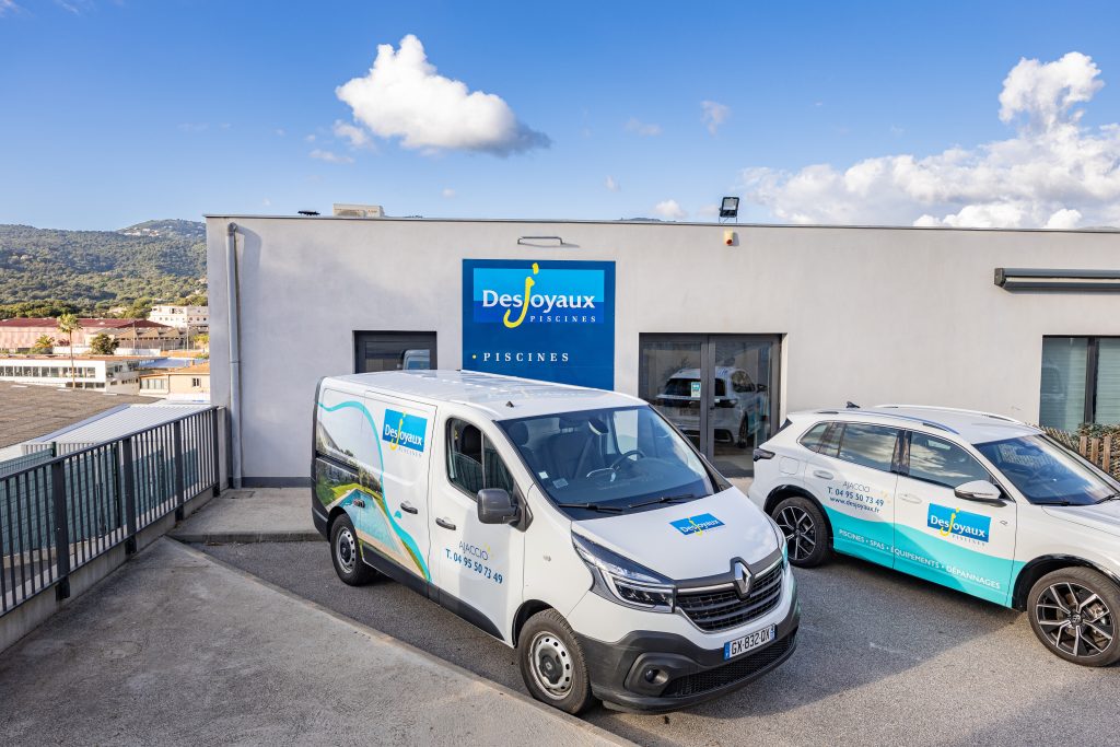 magasin ajaccio 20 exterieur 02.jpg